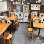 大衆酒場 陸丸 - カウンターおひとり様から、団体様まで大歓迎です。