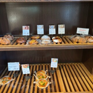 BAKERY&CAFE Green Grass_0