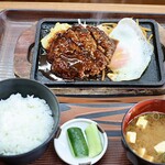 シバタ屋食堂 - 料理写真:みそハンバーグ定食