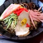 そば処 久楽 - チャーシュー方からパチリ♯