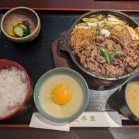 荒井屋 万國橋店 - 牛鍋定食