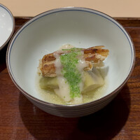 実伶 - 