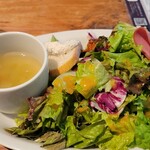 ラ ココリコ 上野の森さくらテラス店 - サラダ