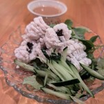 かつ信 - ハモ湯引きからし酢みそ（800円）