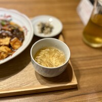 中国菜厨 エスサワダ 新丸ビル店 - 特製麻婆豆腐セット、スープ