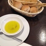 an umbrella - パン