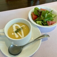 厳選洋食さくらい - セットのサラダ・スープ