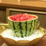 木山 - 丸ごとスイカ1個分！