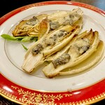 Trattoria NOTO - 20250717アンディーブ（チコリ）のゴルゴンゾーラ焼き4ピース3,000円