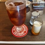 洋食 キムラ 花咲町店 - 最初のミルクティー