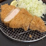 ごちそうとんかつ 豚の恵み - ロースかつ定食