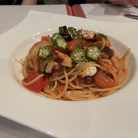 Cucina mollo - タコとトマトのパスタ