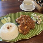 Kuta Bali Cafe 原宿店 - 若鶏のソテー(スープ、サラダ付き) 1200円