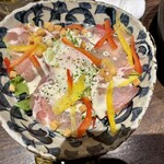 亜紗 本店 - 変わり種のメニューも割とあって美味しかったし楽しめました。シーザーサラダ