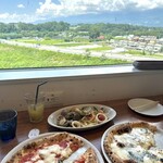 ピッツェリア ジンガラ - 