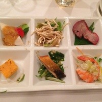 個室中華 頤和園 溜池山王店 - 季節のオードブル盛合せ
