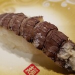 回転寿し トリトン - 石狩産浜ゆでシャコ。