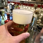 バル アート・アンド・アサ - 