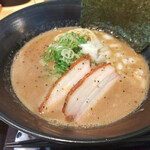 猫ニ叉タビ - ラーメン