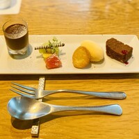 春秋ユラリ 恵比寿 - 