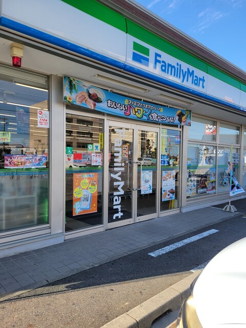 ファミリーマート 近鉄弥富駅南店 （FamilyMart） - 近鉄弥富/コンビニ