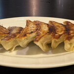 マルイ飯店 - シソ入りニンニクあり焼き餃子　５００円（税込）