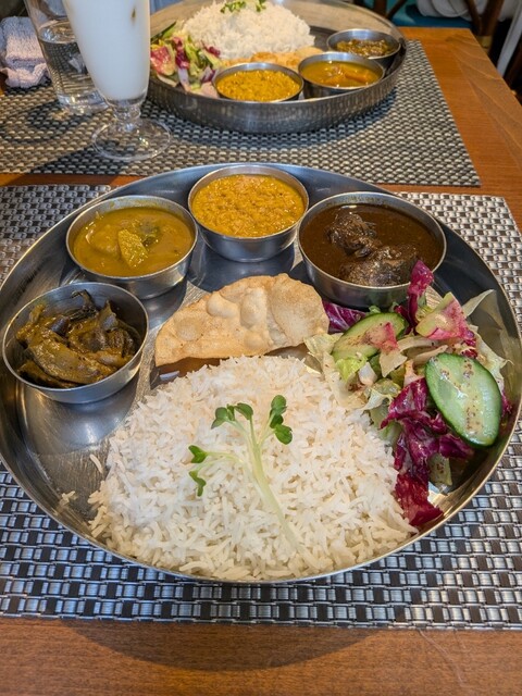 Meals & Roti by Pahana photo