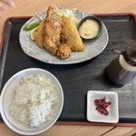 氷見 魚市場食堂 - 