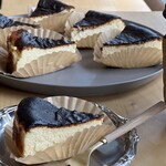 グルテンフリー米粉焼き菓子とコーヒーのお店 R.smile - 米粉のチーズケーキ