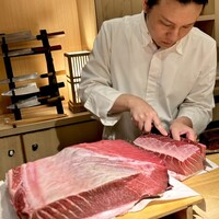 奥 - 