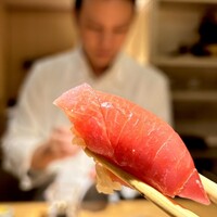 奥 - 