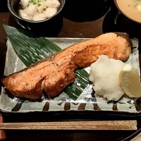 伊豆の旬 やんも 丸の内店 - 