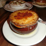 LA BONNE SOUPE - 名物オニオングラタンスープ