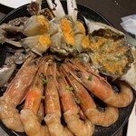 焼肉 韓国料理 コラボ and マンジョッオヒャンジョッパル & ソベッチャのカンジャンケジャン 三軒茶屋 - 