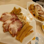 味の古久家 - 三点盛り 550円