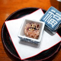 鉄板焼 濠 - 記念日サービスのミニ赤飯