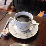 ひなたぼっこ - 炭火焙煎コーヒー／360円