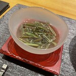 310680813 - じゅんさい