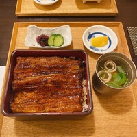 割烹蒲焼 横浜八十八 吉田町店 - 鰻重 月丁