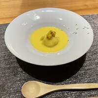 丸新 - とうもろこしの豆腐・冷製スープ