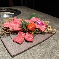 焼肉 思食 - 