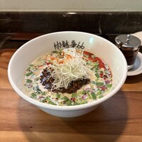 彬龍華 66 - 