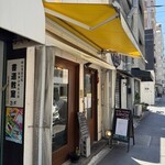 築地トゥットベーネ - 入り口