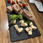 ミートキッチン log50 ハレザ池袋前店 - 