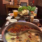 老麻火鍋房 薬膳火鍋専門店 - 