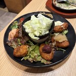 個室 焼き鳥×出汁餃子×鶏料理 食べ飲み放題 鶏のとりこ 梅田店 - 