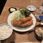 新とんかつ 総曲輪店 - 定食のラインナップ
