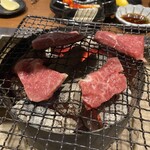 310712378 - 