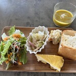 ファースト ブルー カフェ - 桃の冷製パスタ+ドリンク付…税込1950円+150円=2100円