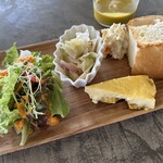 ファースト ブルー カフェ - 桃の冷製パスタ+ドリンク付…税込1950円+150円=2100円